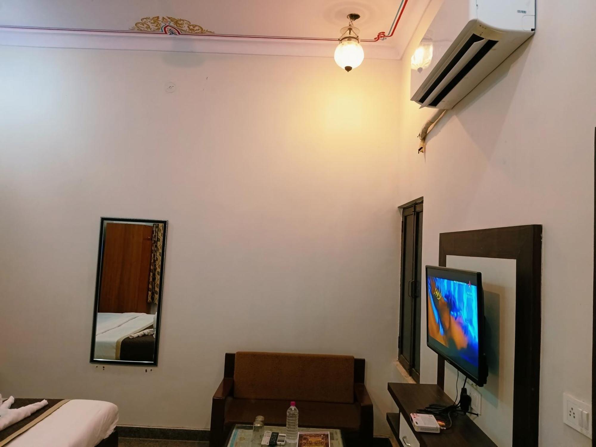 Hotel Mewad Haveli Pushkar Extérieur photo